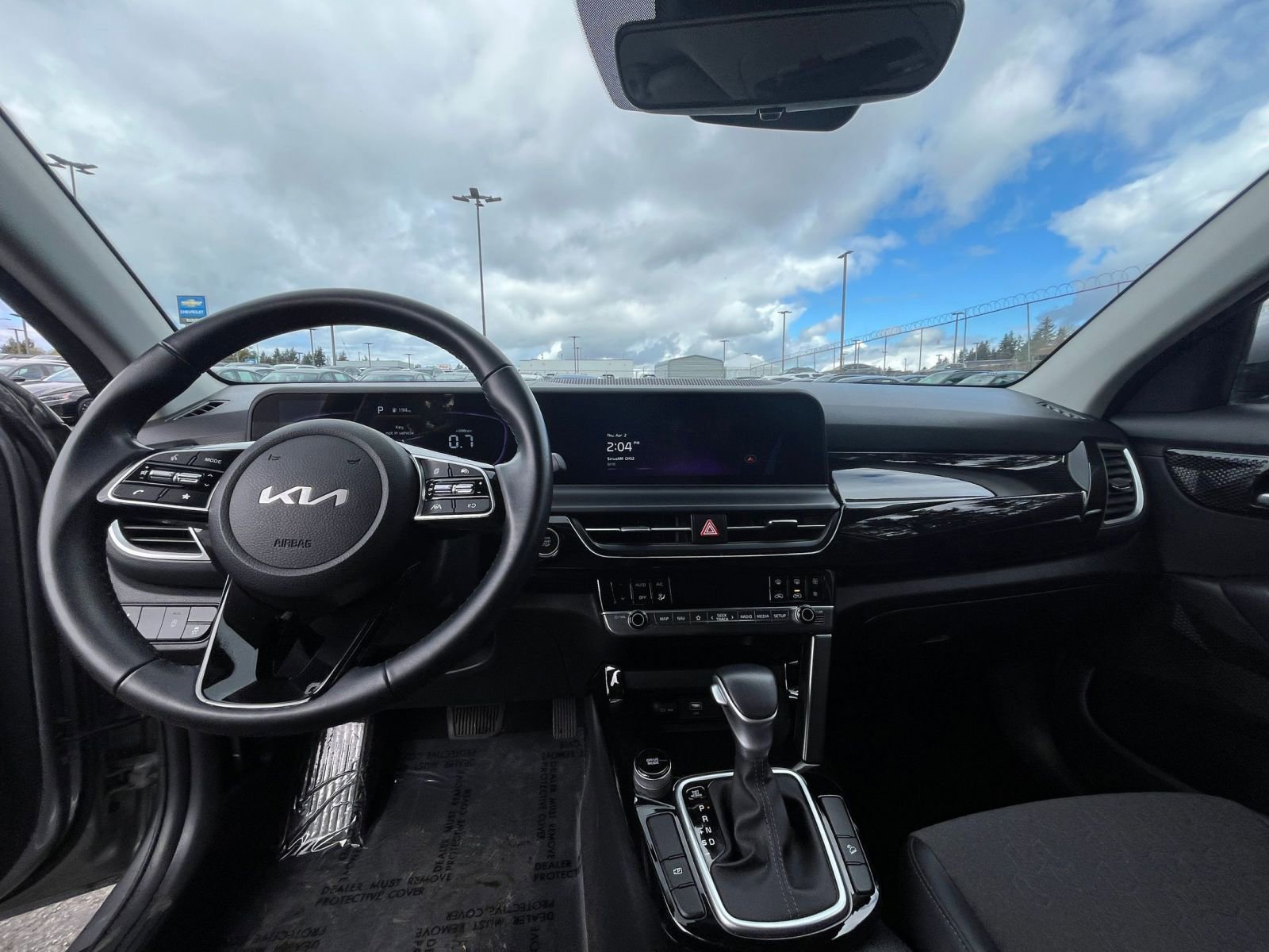 Used 2025 Kia Seltos S image 35