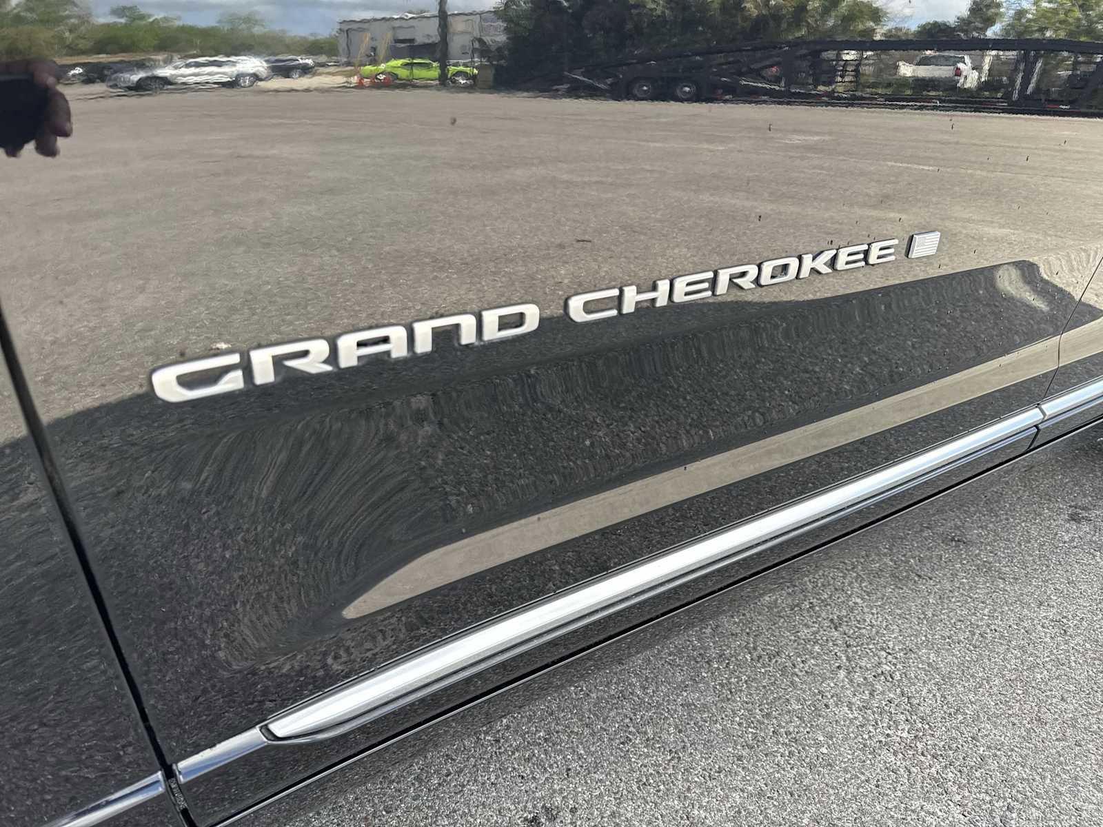Used 2022 Jeep Grand Cherokee Summit image 12