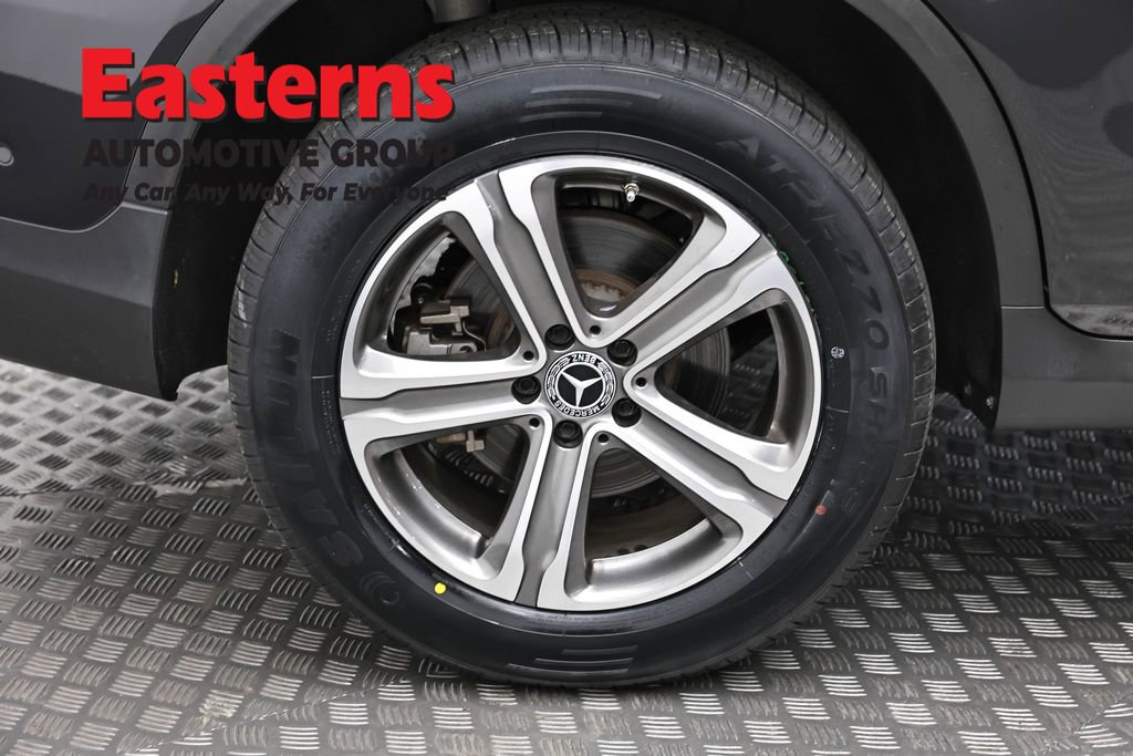 Used 2022 Mercedes-Benz GLC 300 4MATIC w/ Premium Package Lite image 31