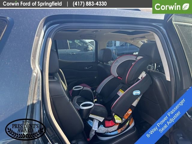 Used 2020 GMC Acadia Denali w/ Technology Package AWD/4WD image 9