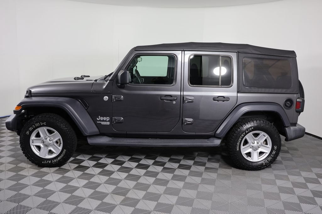 Used 2018 Jeep Wrangler Unlimited Sport S AWD/4WD image 5
