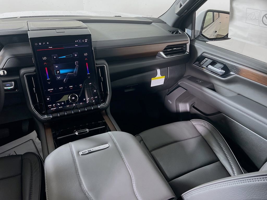 New 2026 GMC Yukon XL Denali w/ Sun & Power Step Package AWD/4WD image 19