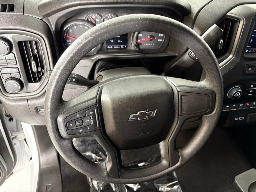 Used 2024 Chevrolet Silverado 1500 Custom Trail Boss w/ LPO, Dark Essentials Package image 23