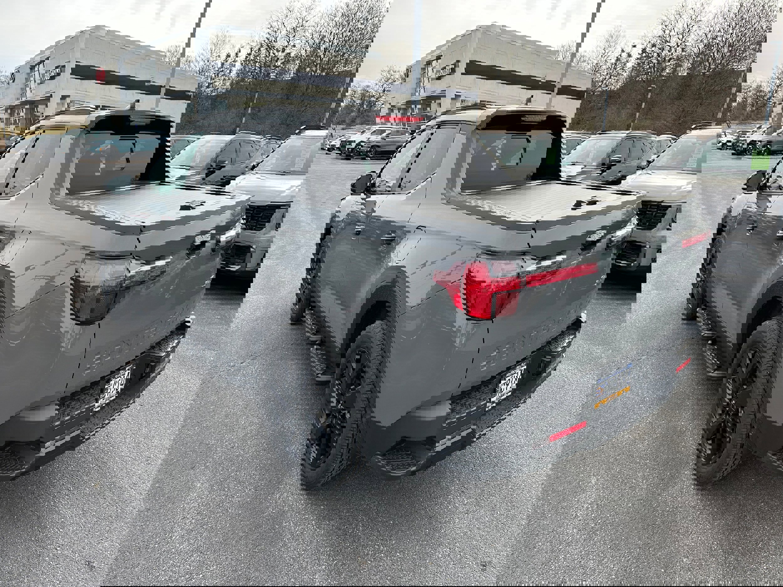 Used 2023 Hyundai Santa Cruz Night w/ Cargo Package image 7