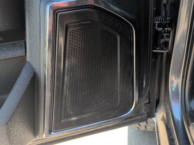 Used 2022 RAM 2500 Limited AWD/4WD image 15