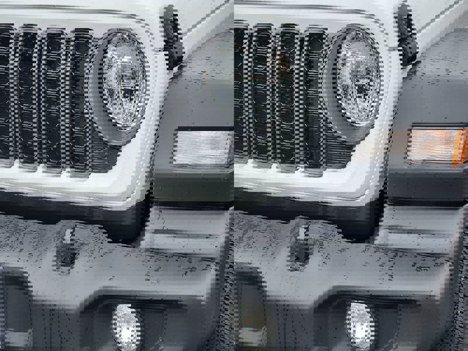 Used 2025 Jeep Wrangler Sport S image 7