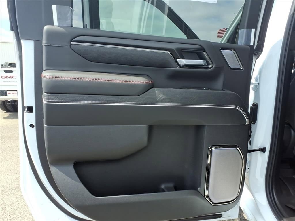 New 2026 GMC Sierra 2500 AT4X image 18