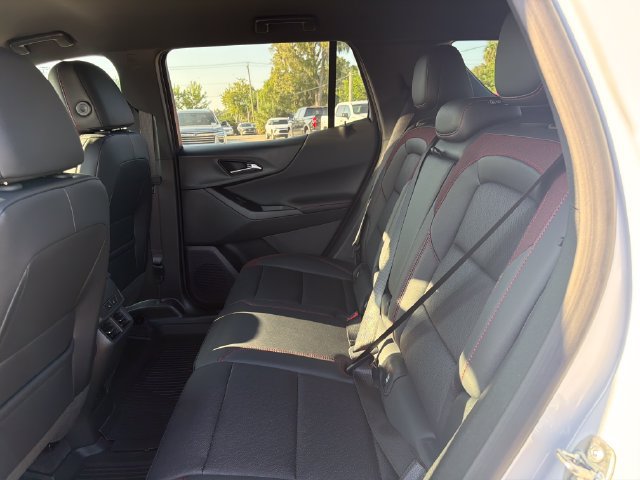 New 2027 Chevrolet Equinox RS w/ Safety and Technology Package AWD/4WD image 19