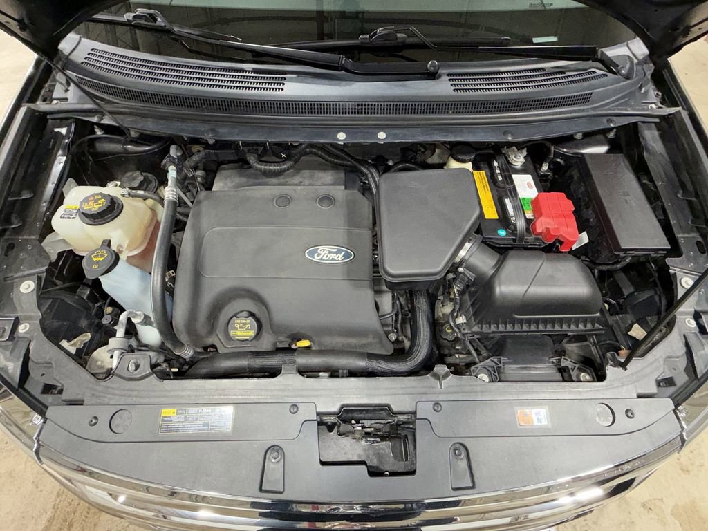 Used 2013 Ford Edge SEL image 18