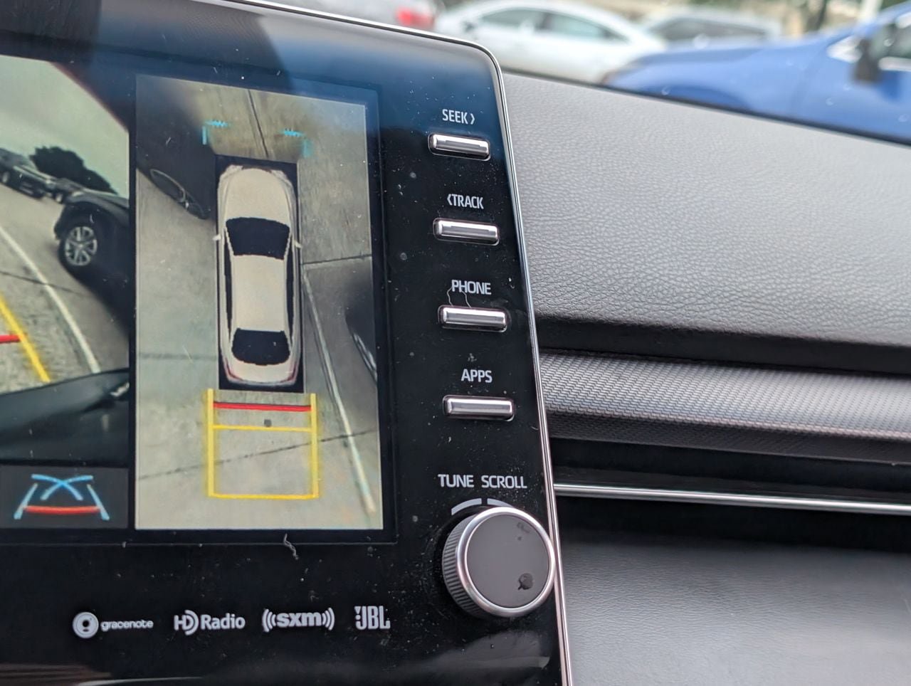 Used 2019 Toyota Avalon Touring w/ Advanced Safety Package image 15