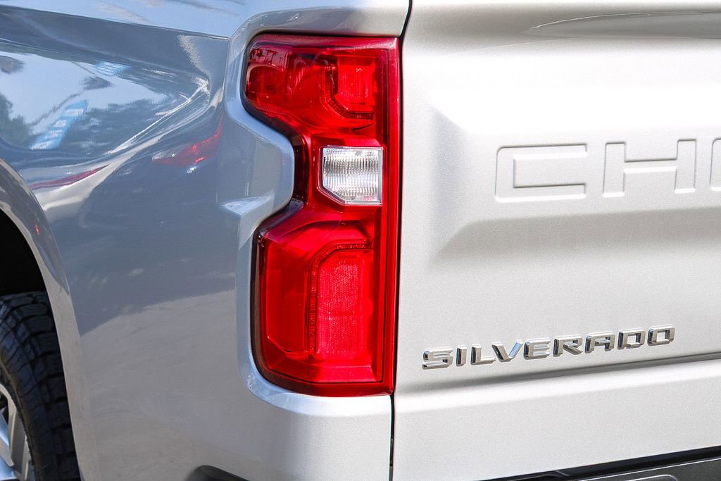 Used 2021 Chevrolet Silverado 1500 RST image 7