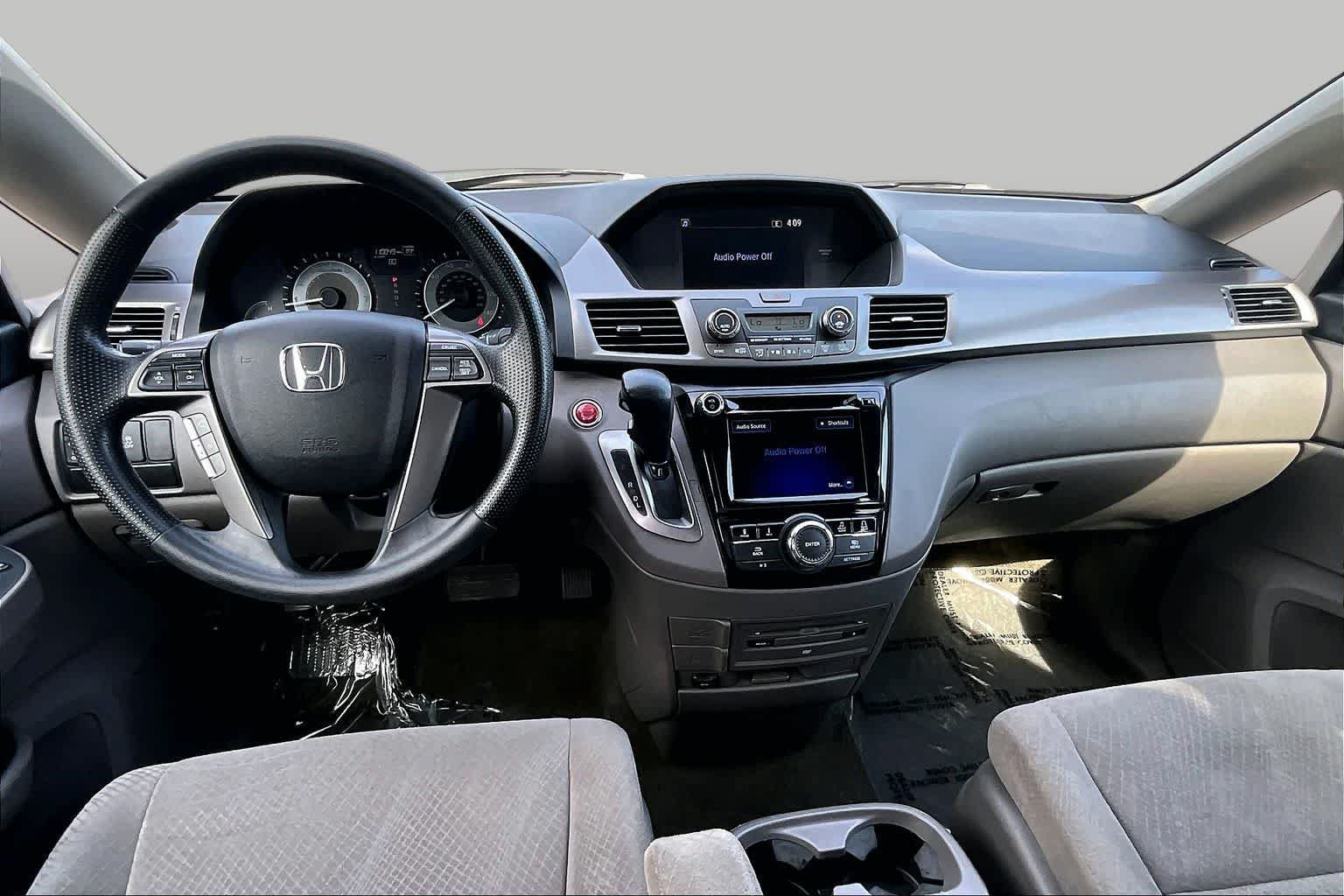 Used 2016 Honda Odyssey SE image 15