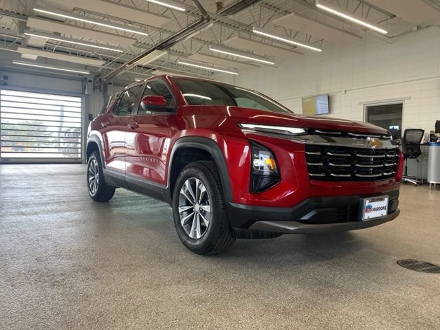 Certified 2025 Chevrolet Equinox LT AWD/4WD image 3