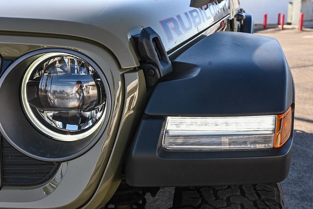 Used 2025 Jeep Wrangler Unlimited Rubicon w/ Convenience Group image 4
