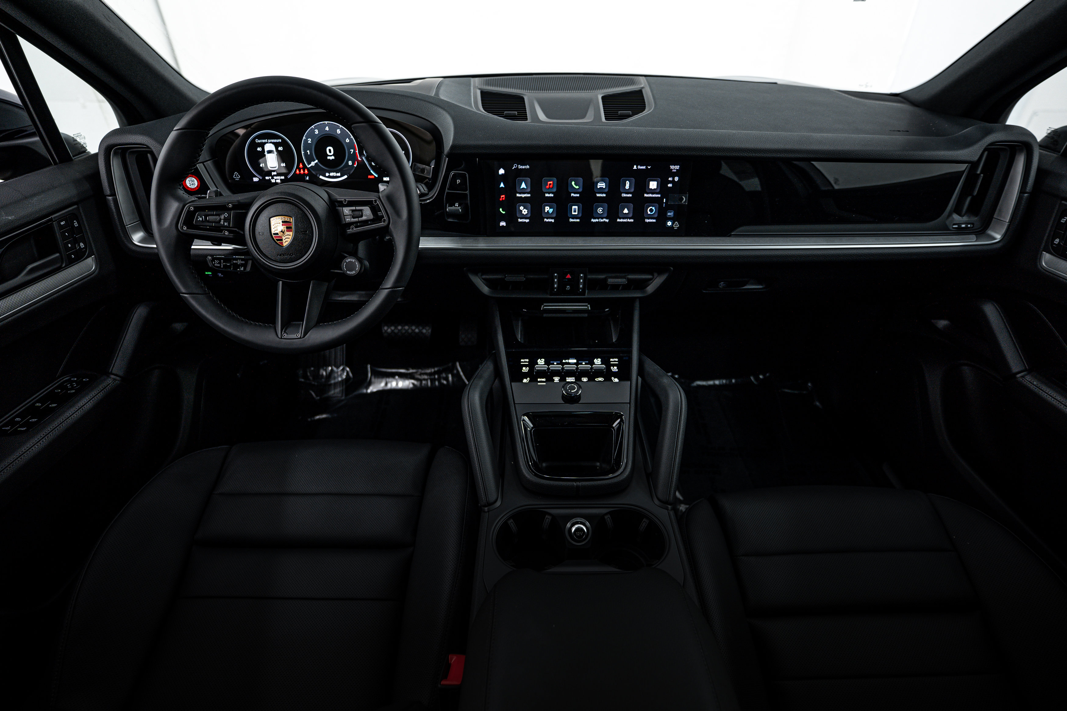 Certified 2025 Porsche Cayenne image 13