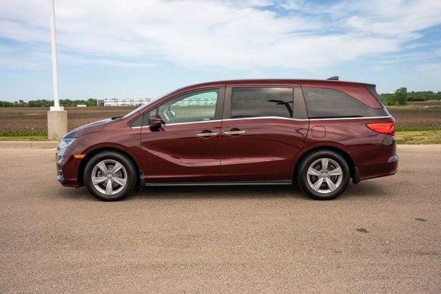 Used 2019 Honda Odyssey EX image 4
