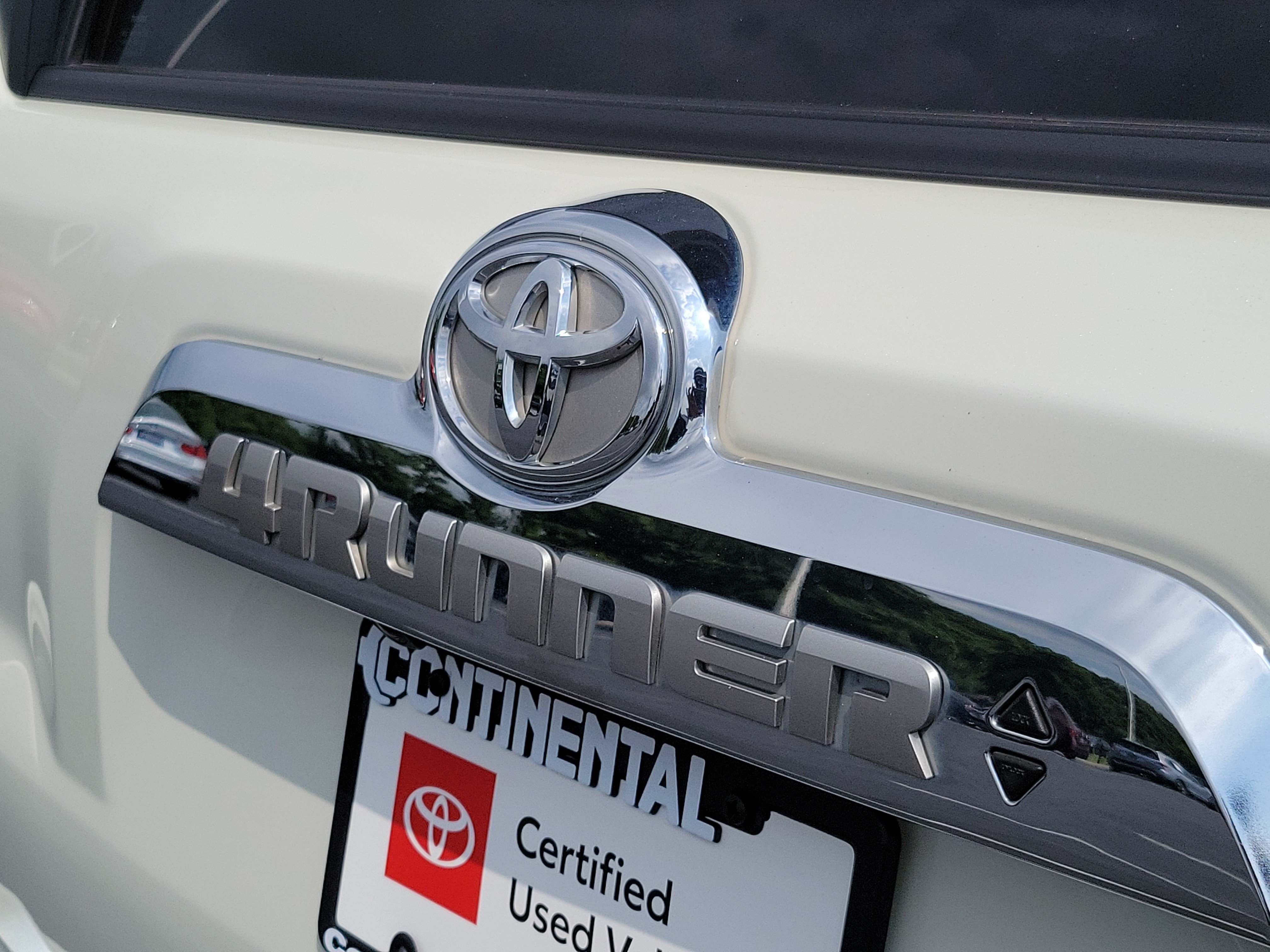 Certified 2023 Toyota 4Runner Limited AWD/4WD image 8