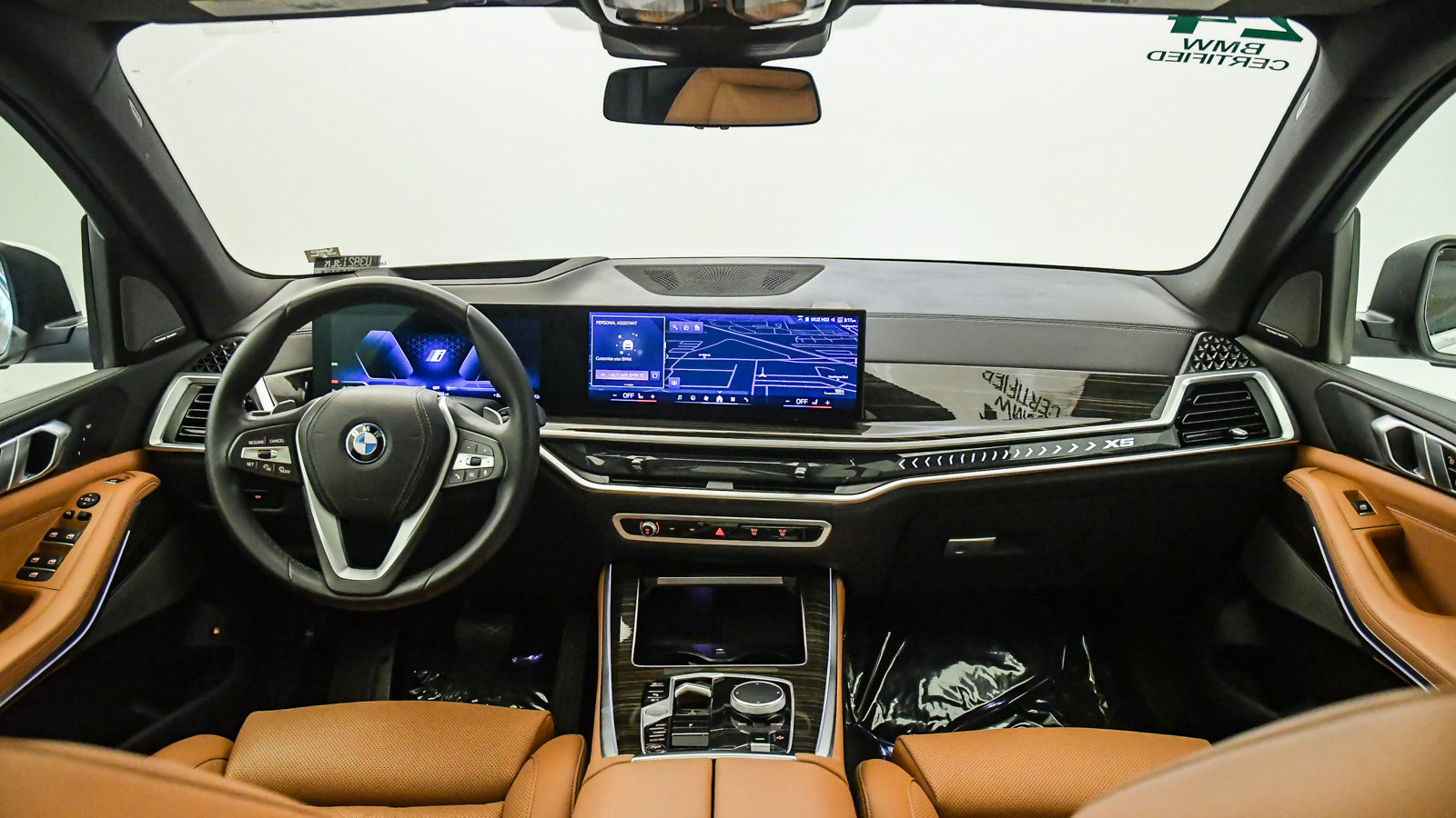 Certified 2024 BMW X5 xDrive50e w/ Premium Package AWD/4WD image 15