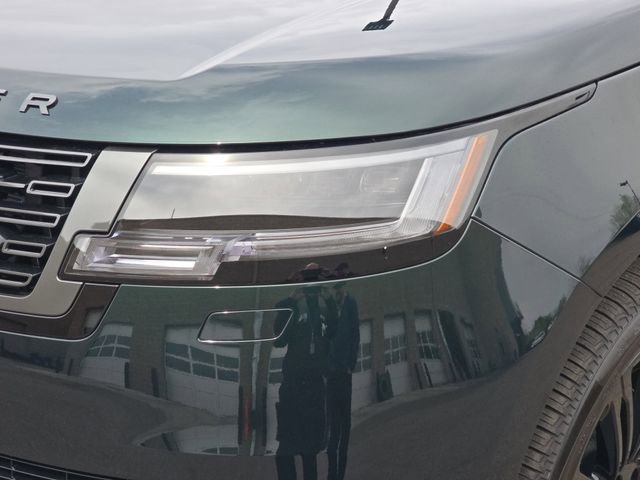New 2026 Land Rover Range Rover SE image 21