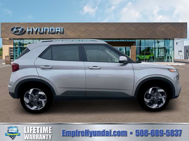 New 2026 Hyundai Venue SEL FWD image 9