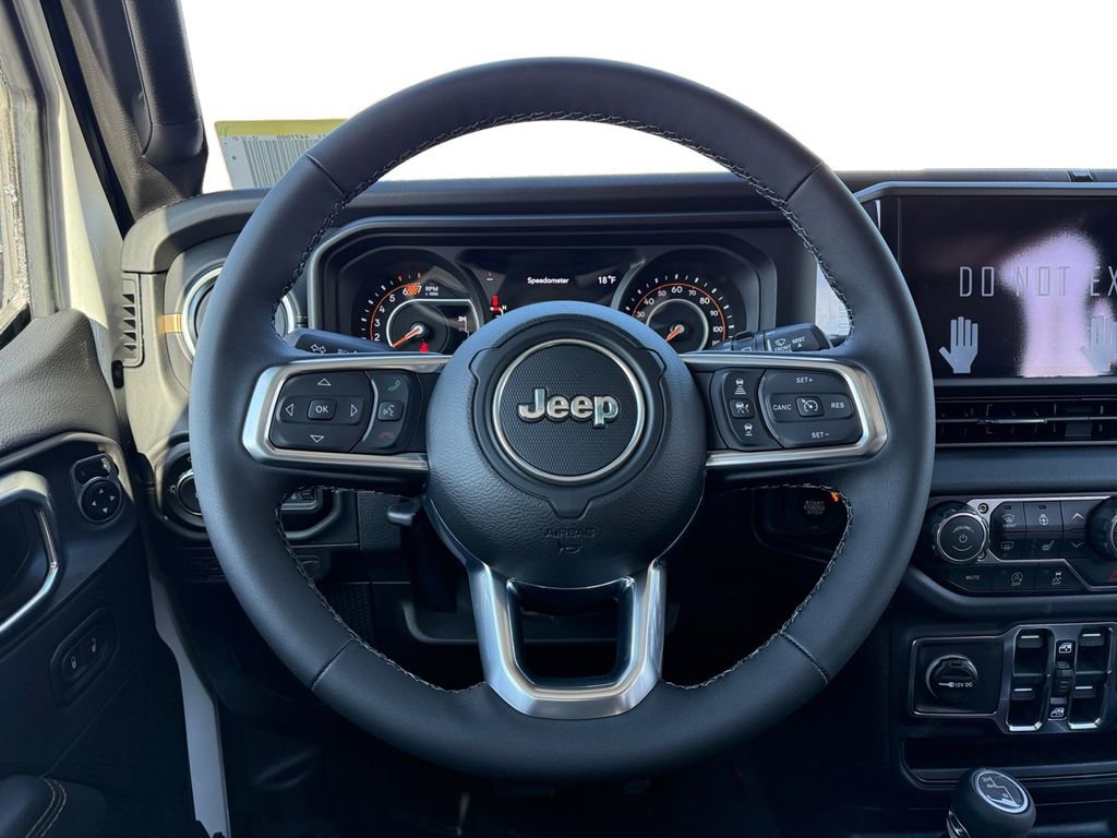 New 2026 Jeep Wrangler Unlimited Sahara AWD/4WD image 12
