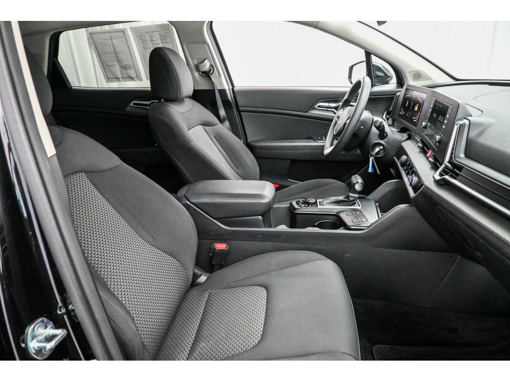 Certified 2023 Kia Sportage LX AWD/4WD image 17