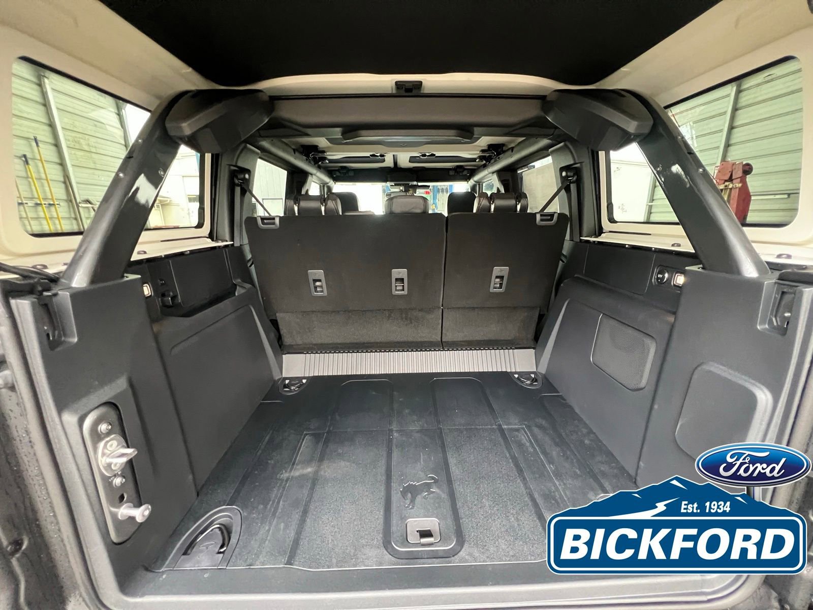 New 2026 Ford Bronco Badlands AWD/4WD image 7