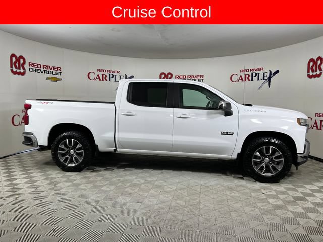 Used 2021 Chevrolet Silverado 1500 LT w/ Convenience Package II AWD/4WD image 9