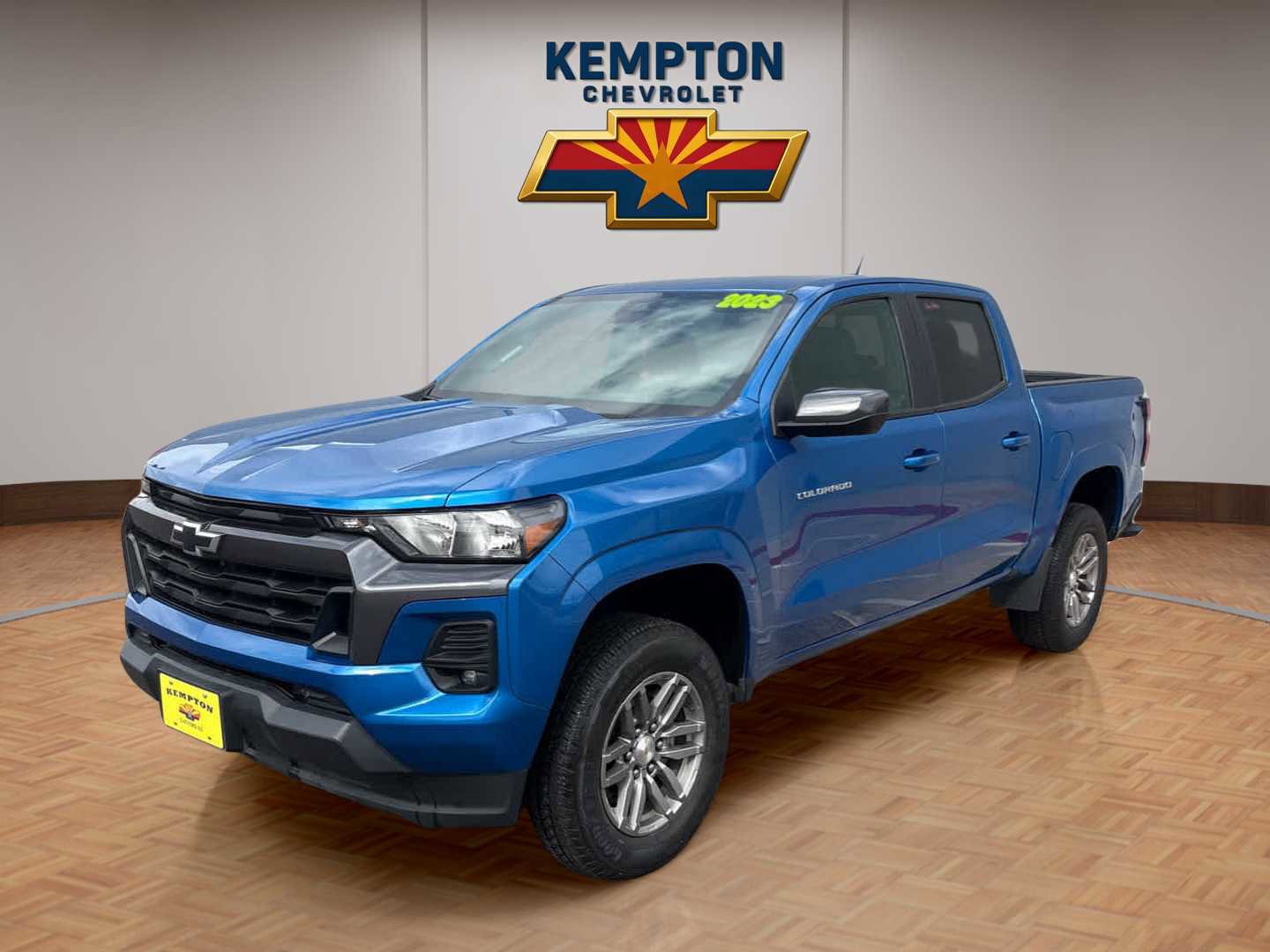 Used 2023 Chevrolet Colorado LT w/ LT Convenience Package II image 2