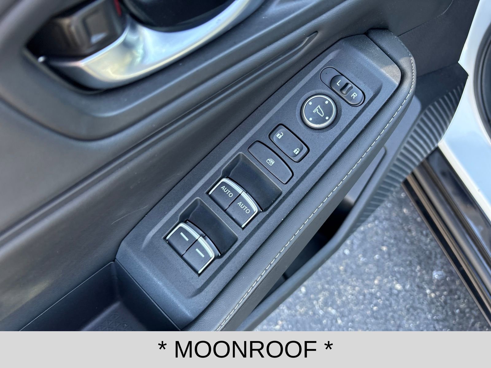 Used 2023 Honda Accord Sport image 11