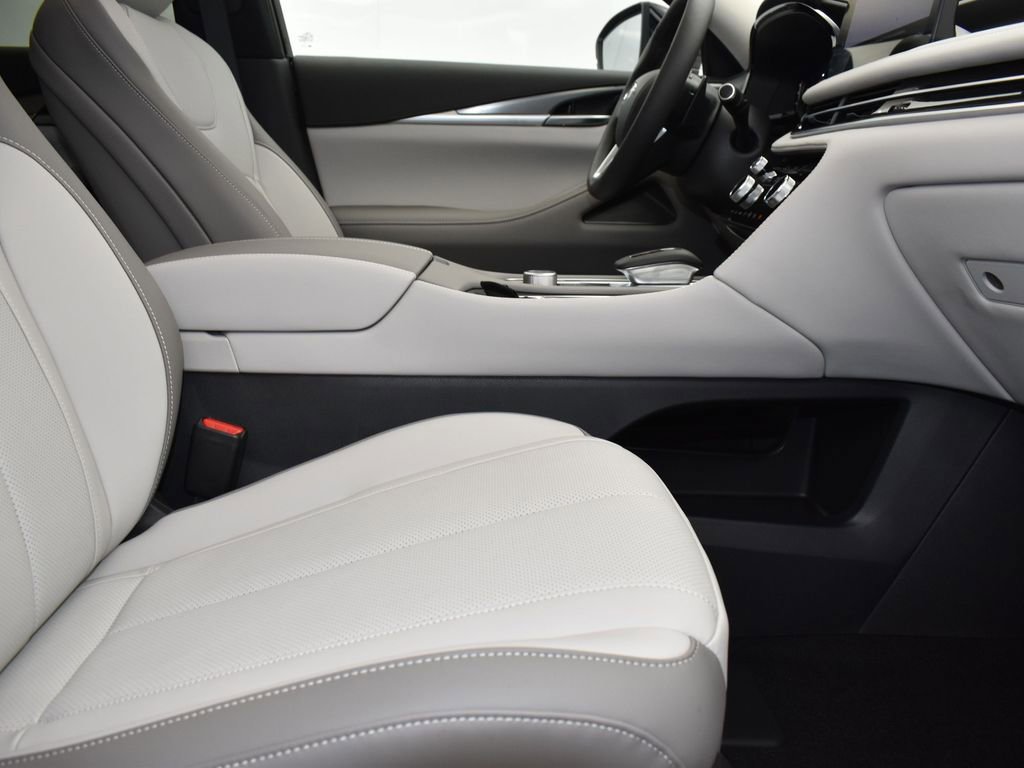 Certified 2026 INFINITI QX60 Pure w/ Cargo Package FWD image 26