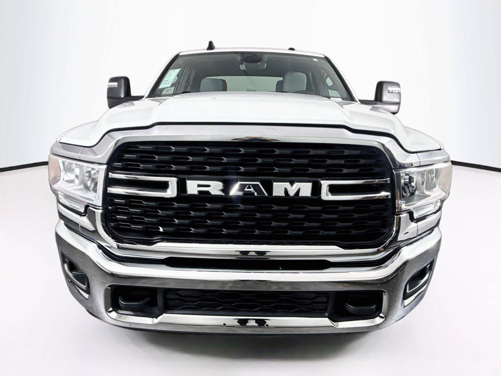 Used 2024 RAM 2500 Big Horn AWD/4WD image 7