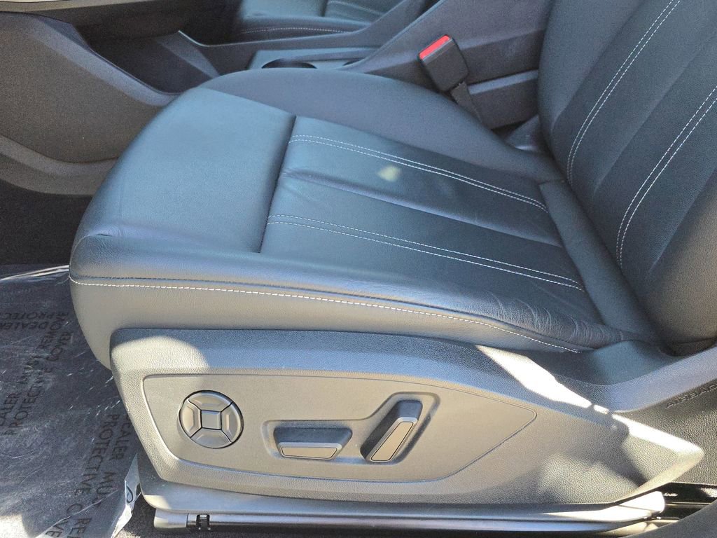 Certified 2024 Audi Q4 e-tron Premium Plus image 17