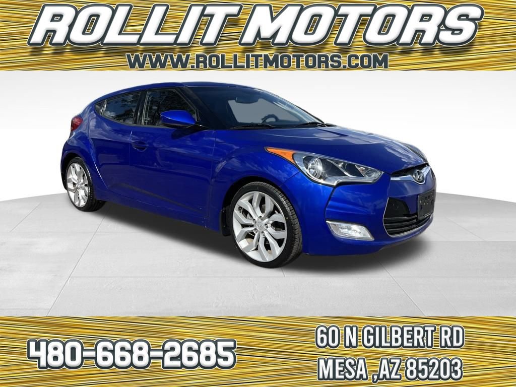 Used 2012 Hyundai Veloster w/ Style Pkg