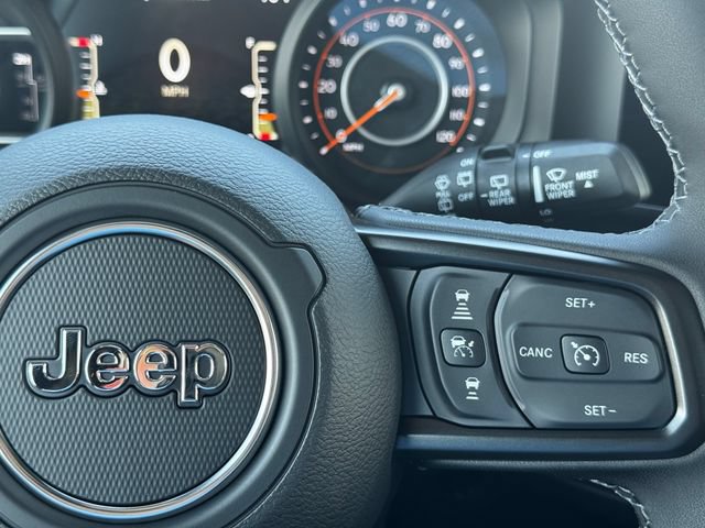 New 2026 Jeep Wrangler Rubicon AWD/4WD image 23