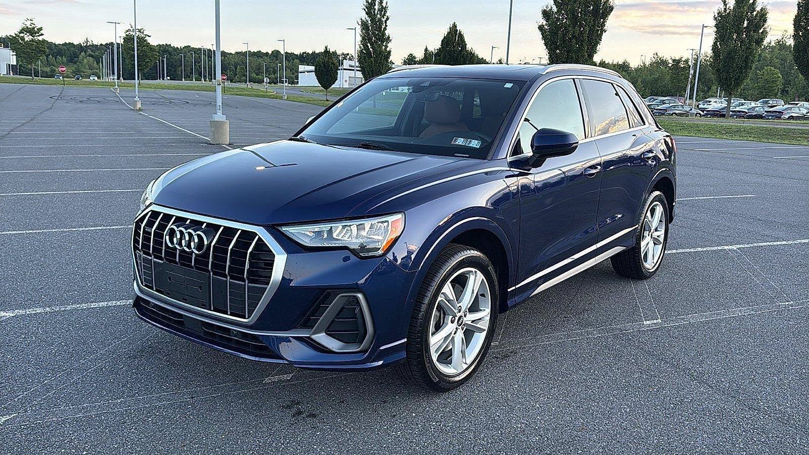 Used 2022 Audi Q3 2.0T Premium w/ Convenience Package AWD/4WD image 13