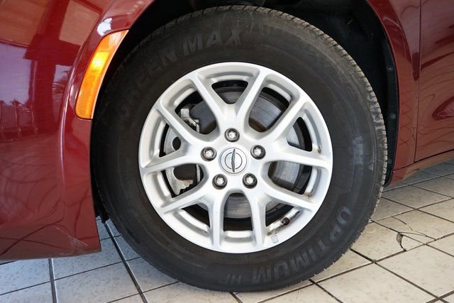 Used 2021 Chrysler Voyager Lxi image 46