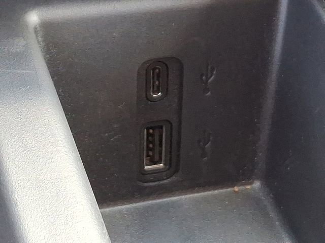 Used 2025 GMC Acadia AT4 w/ LPO, Floor Liner Package image 17