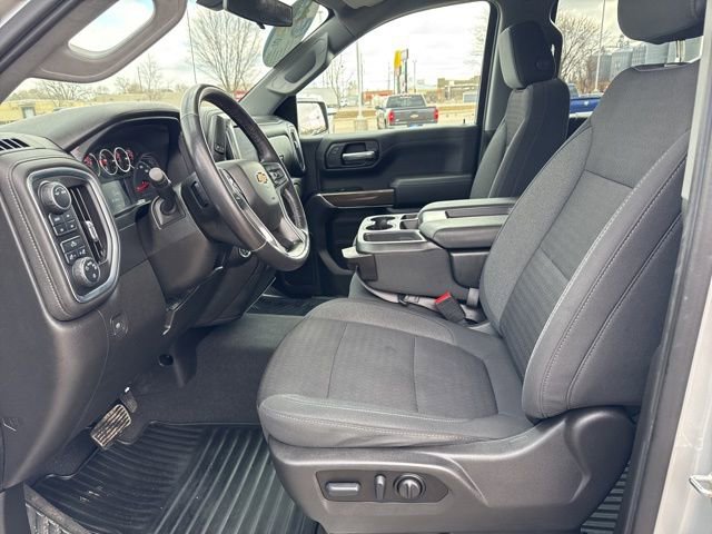 Used 2022 Chevrolet Silverado 1500 LT w/ Z71 Off-Road Package image 24