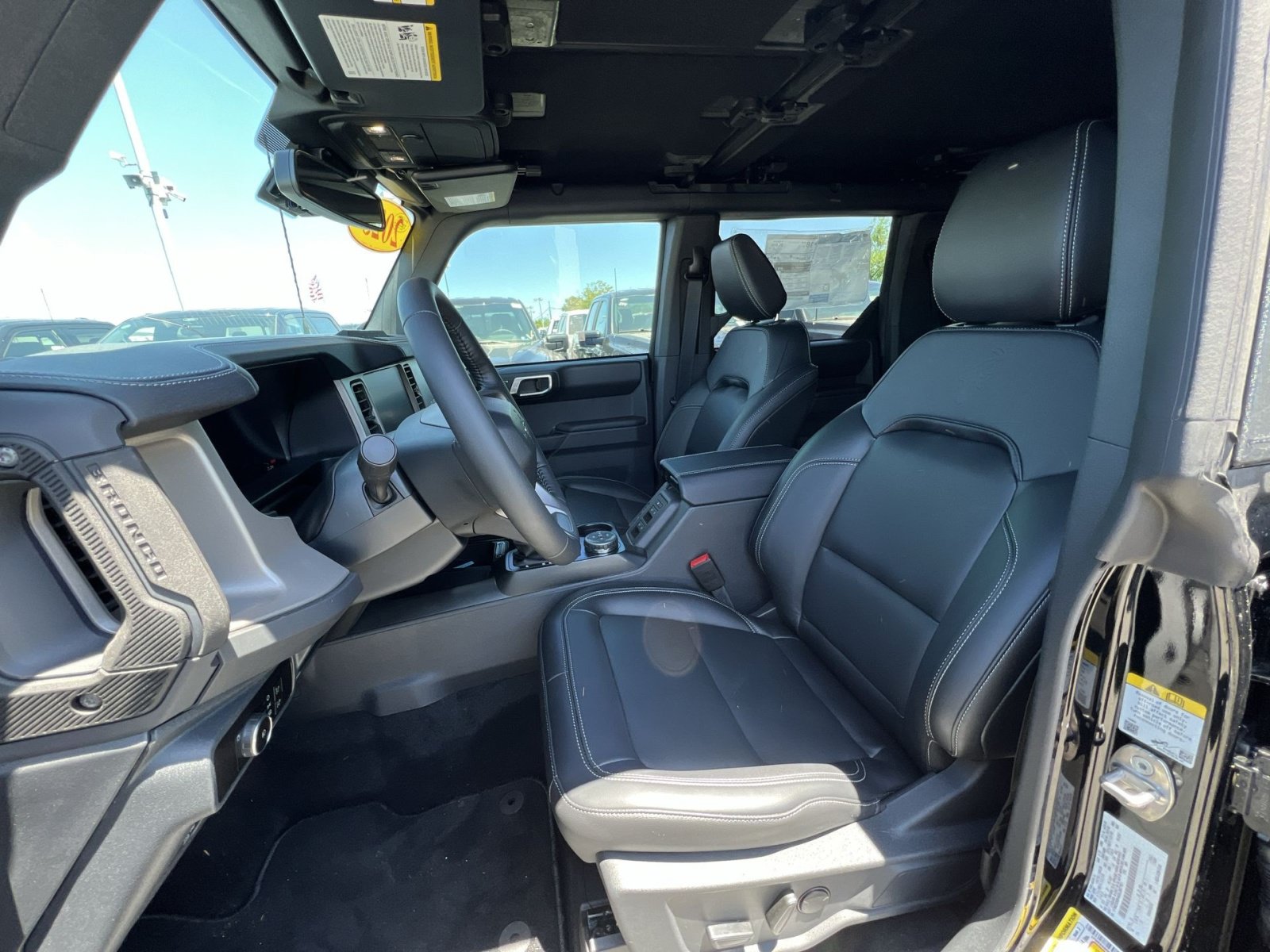 New 2025 Ford Bronco Outer Banks w/ Sasquatch Package AWD/4WD image 21