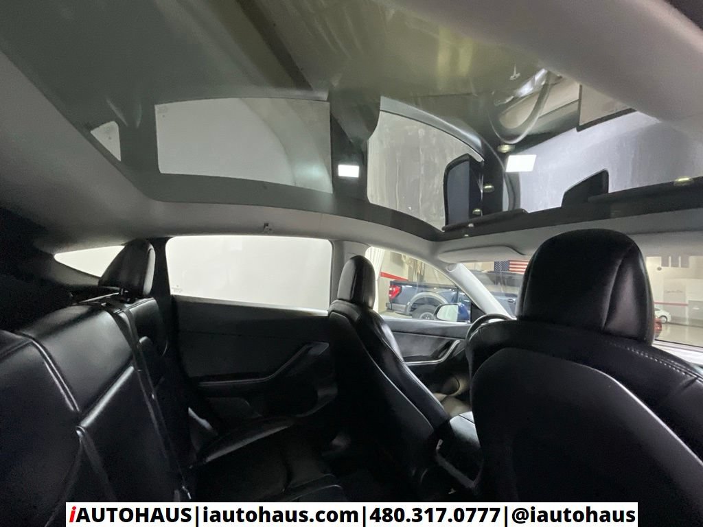 Used 2021 Tesla Model Y Long Range AWD/4WD image 44