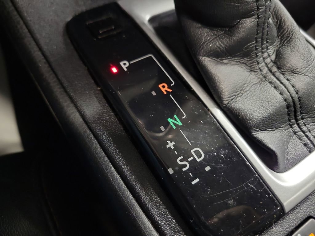 Used 2015 Toyota Highlander XLE image 17