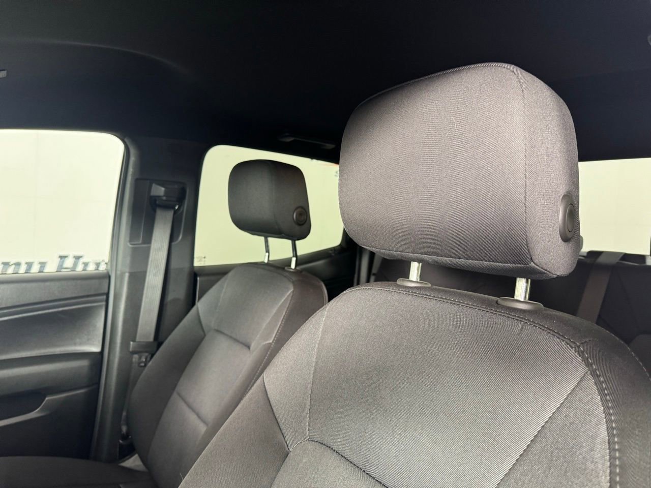 Used 2023 Chevrolet Colorado W/T image 11