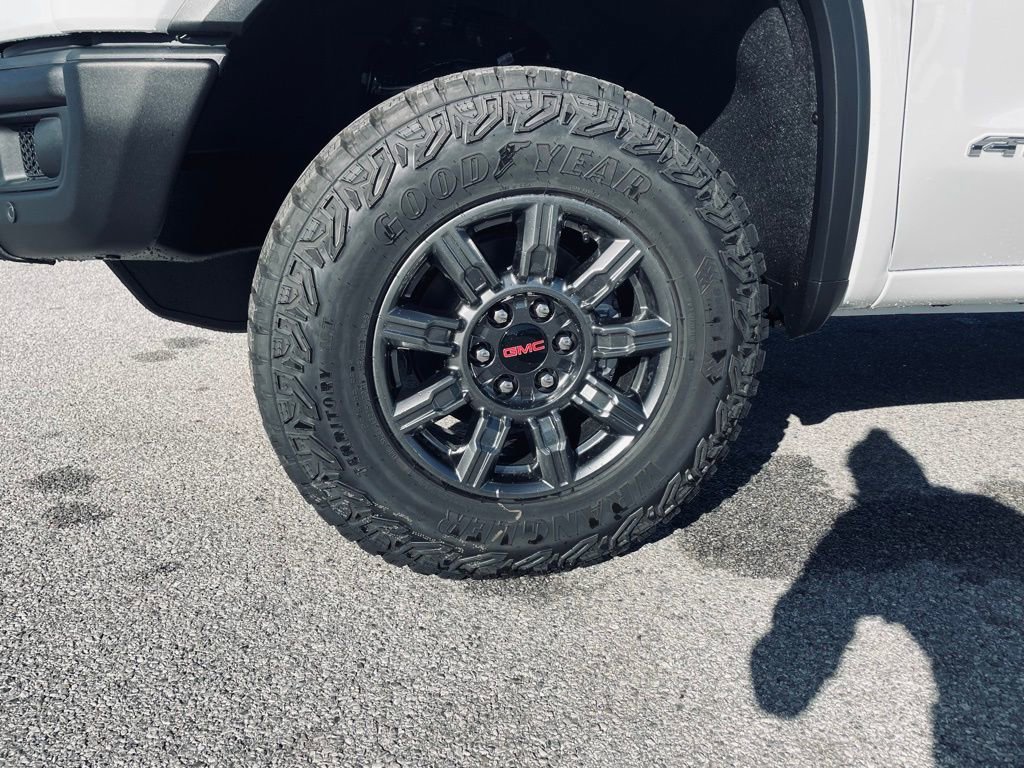 New 2026 GMC Sierra 1500 AT4X image 33