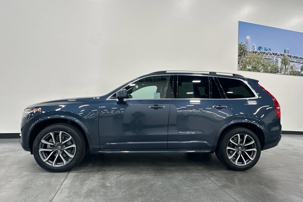 Used 2019 Volvo XC90 T6 Momentum w/ Protection Package Premier AWD/4WD image 7