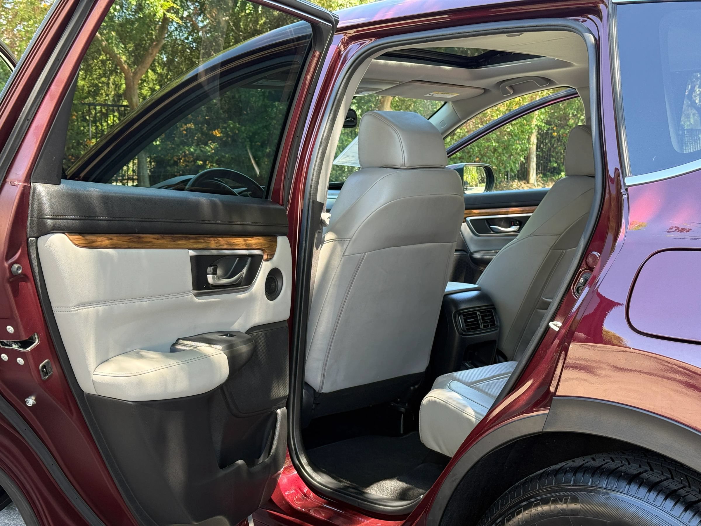 Used 2017 Honda CR-V EX-L image 19