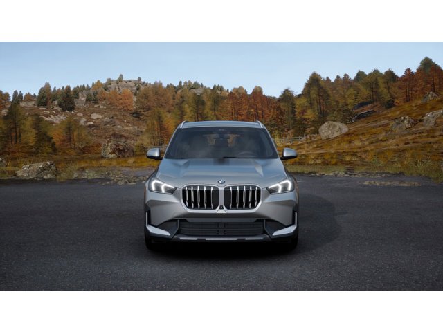 New 2026 BMW X1 xDrive28i w/ Technology Package image 3