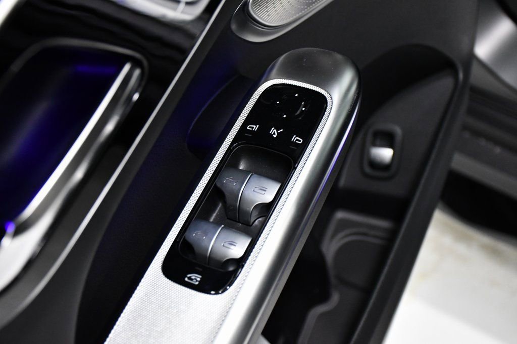 New 2026 Mercedes-Benz GLC 43 AMG 4MATIC image 15