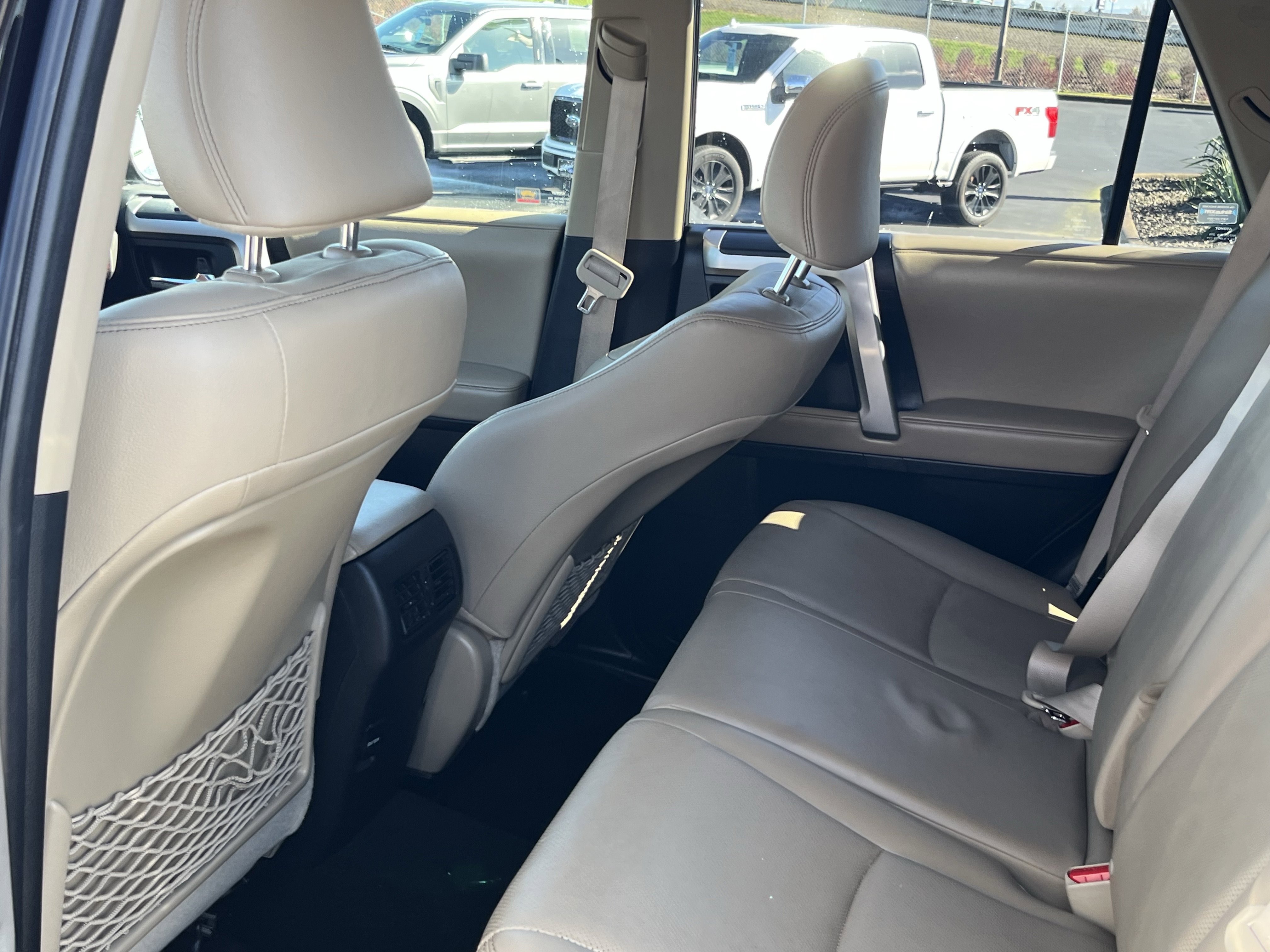 Used 2016 Toyota 4Runner Limited image 9