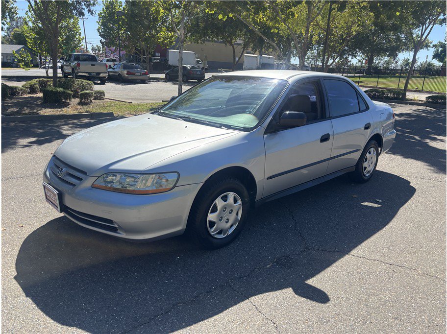 Used 2001 Honda Accord DX image 1